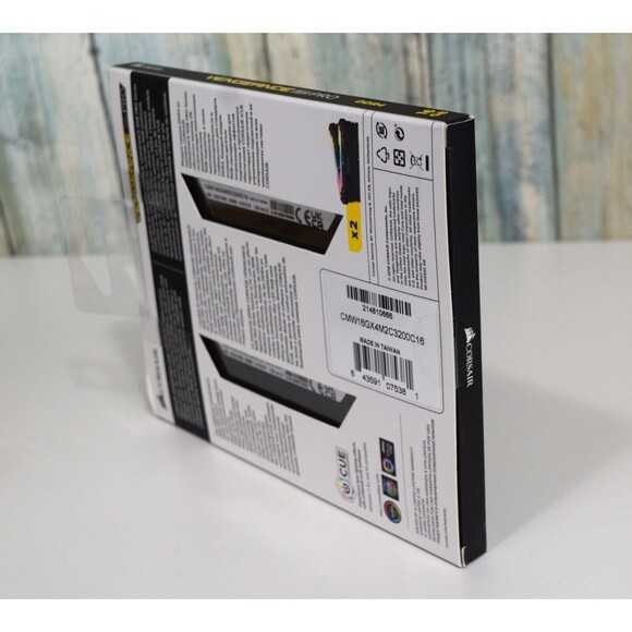 Corsair 3200 MHz RGB 16GB DDR4 SDRAM - Black CMW16GX4M2C3200C16 - Picture 6 of 7